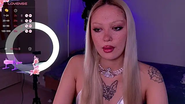 LeksaCandy online show from November 2025 03:12:02 AM