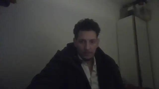 Snapshot of ARTANIS20 chatting on November 2025 12:05:02 PM ARTANIS20 online show from November 2025 12:05:02 PM