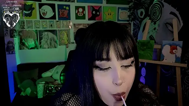 Yuhwan  online show from April 2026 03:32:01 AM