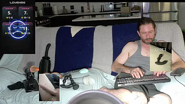 danoo84 online show from November 2025 06:23:02 AM