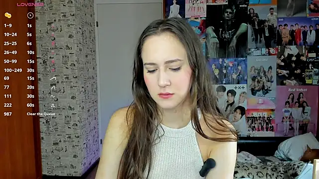 LucyRose3 online show from September 2025 04:46:02 AM