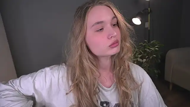 lisa schiele online show from January 2026 08:22:01 PM