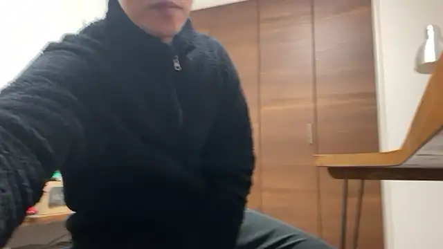 Snapshot of Bonz_Buonz chatting on November 2025 03:34:02 PM Bonz Buonz online show from November 2025 03:34:02 PM