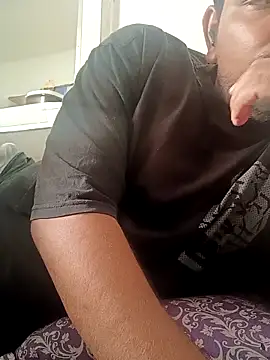 aarav 013 online show from April 2026 03:24:02 AM