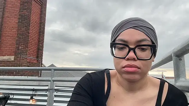 zahrabliss online show from March 2026 09:20:01 PM