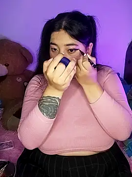 Snapshot of kittenFreyja_ chatting on September 2025 08:56:02 PM kittenFreyja online show from September 2025 08:56:02 PM