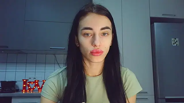 EvaMelnik online show from November 2025 03:34:02 PM