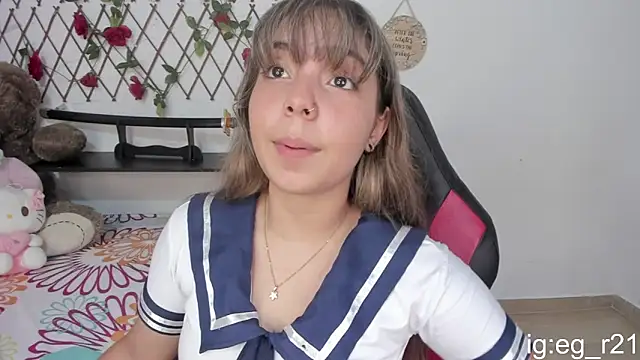 Snapshot of emma_grays2 chatting on October 2025 03:42:01 AM emma grays2 online show from October 2025 03:42:01 AM