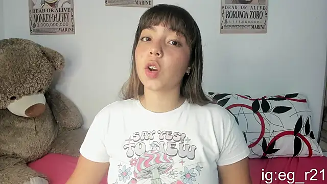 Snapshot of emma_grays2 chatting on April 2026 06:27:01 AM emma grays2 online show from April 2026 06:27:01 AM