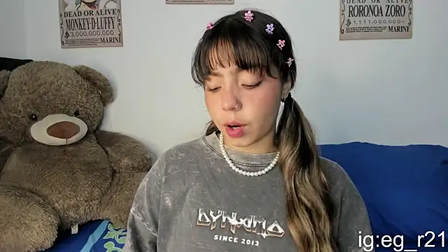 Snapshot of emma_grays2 chatting on April 2026 06:49:02 AM emma grays2 online show from April 2026 06:49:02 AM