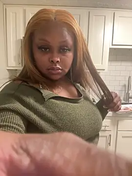 Juicystorm online show from December 2025 04:21:01 AM