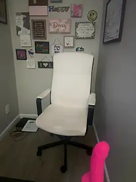 Juicystorm online show from April 2026 11:40:01 PM