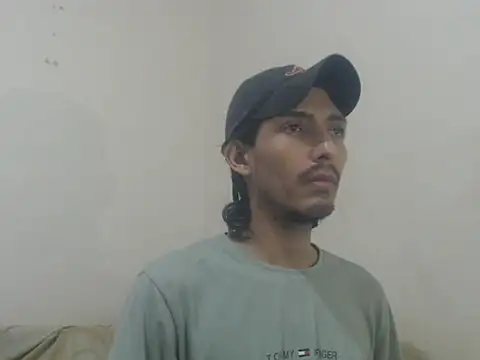 snackontime18 online show from May 2026 03:46:02 AM
