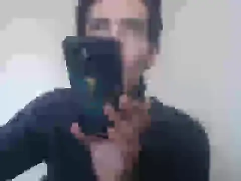 snackontime18 online show from May 2026 06:34:02 PM