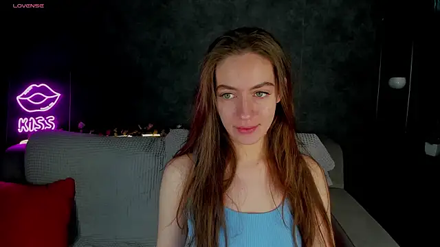 Agnes Wells online show from April 2026 01:03:01 AM