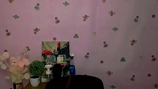 Snapshot of FeelMe__ chatting on October 2025 07:20:01 AM FeelMe online show from October 2025 07:20:01 AM