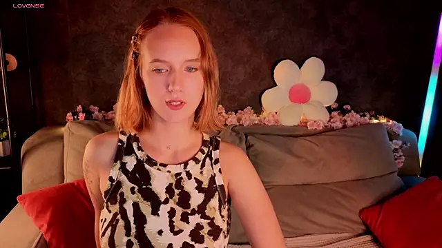 Snapshot of Casey_Sweeet chatting on July 2026 12:59:02 AM Casey Sweeet online show from July 2026 12:59:02 AM