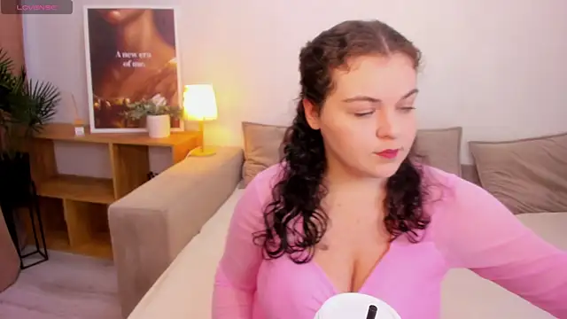 Snapshot of Elina_Star chatting on October 2025 12:49:02 PM Elina Star online show from October 2025 12:49:02 PM