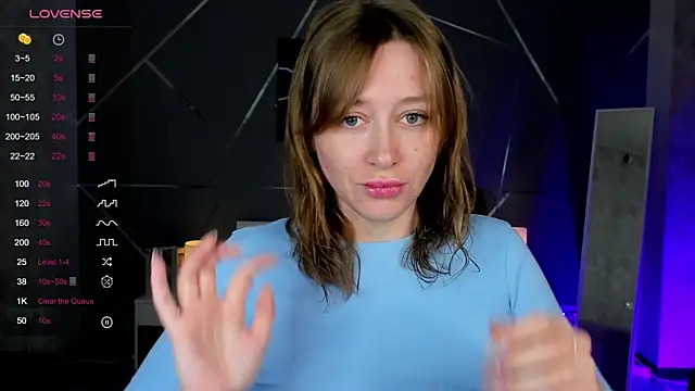 Snapshot of evashiny_ chatting on November 2025 03:09:02 AM evashiny online show from November 2025 03:09:02 AM