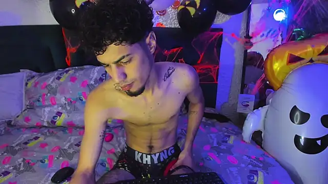 Chris Angel  online show from November 2025 12:51:02 PM