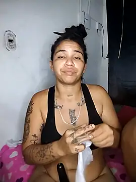 Snapshot of Vale_Nikol21 chatting on March 2026 12:26:01 AM Vale Nikol21 online show from March 2026 12:26:01 AM