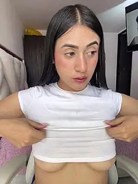 isabela l online show from May 2026 06:48:02 PM