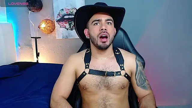 adamhairy online show from June 2026 07:01:01 PM