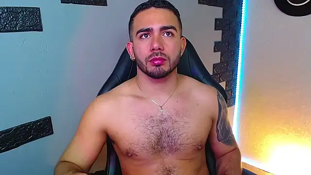 adamhairy online show from June 2026 07:31:02 PM