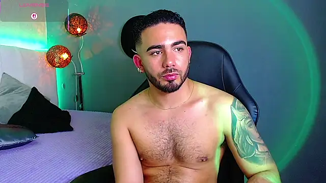 adamhairy online show from July 2026 07:34:02 PM