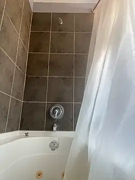 Snapshot of starsaligned chatting on November 2025 09:06:01 PM starsaligned online show from November 2025 09:06:01 PM