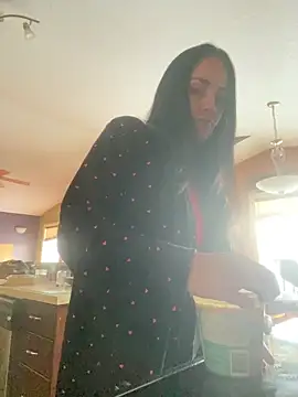 Snapshot of starsaligned chatting on January 2026 10:45:01 PM starsaligned online show from January 2026 10:45:01 PM