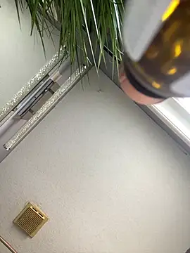 Snapshot of starsaligned chatting on February 2026 07:12:01 PM starsaligned online show from February 2026 07:12:01 PM