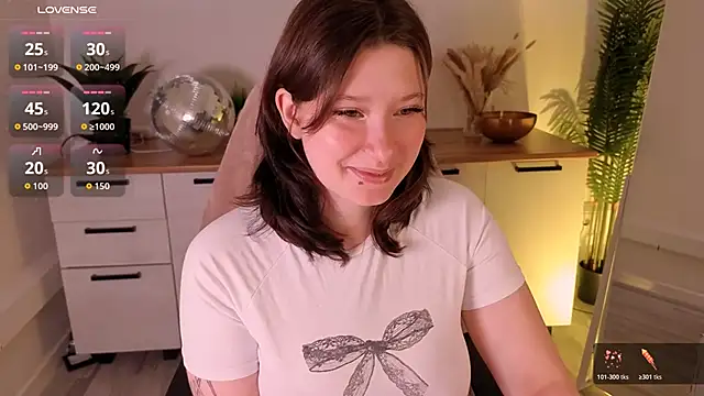 Snapshot of Sofi_Spark chatting on December 2025 07:17:01 AM Sofi Spark online show from December 2025 07:17:01 AM