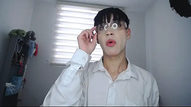 lucky stricke online show from October 2025 08:17:02 PM