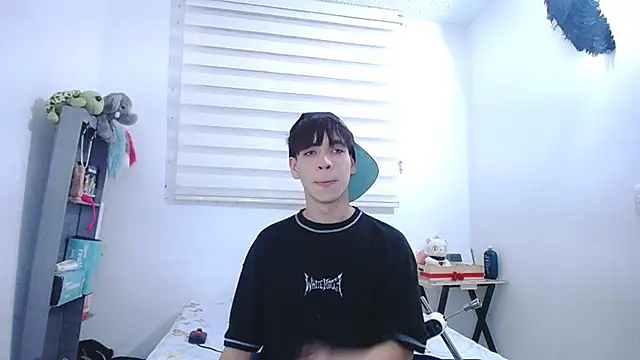 lucky stricke online show from October 2025 03:50:02 AM