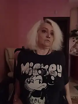 SquirtMilf00 online show from September 2025 02:24:02 AM