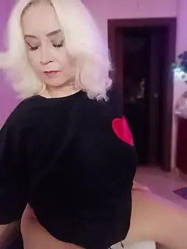 SquirtMilf00 online show from March 2026 05:44:01 AM