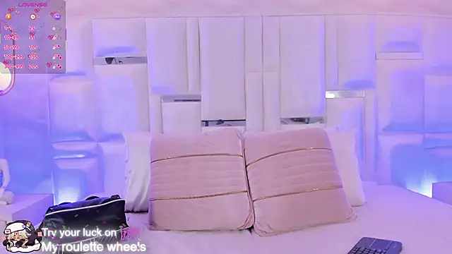 Im Molly Angel online show from February 2026 07:45:02 PM