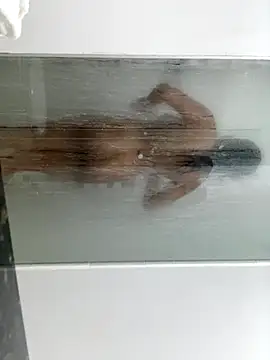 Dakotaferreti online show from October 2025 03:40:01 PM