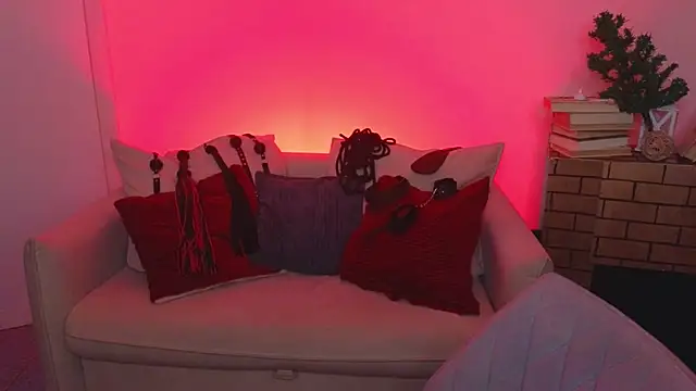 Mistress  Marcelline online show from December 2025 10:10:02 AM