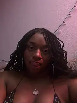 XKimmyGreen online show from July 2026 03:37:01 AM