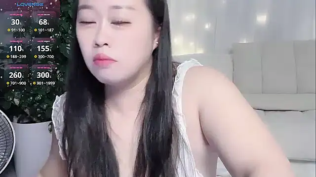 Snapshot of B-Yaya chatting on March 2026 09:25:01 AM B-Yaya online show from March 2026 09:25:01 AM