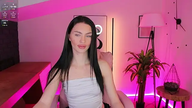 Snapshot of Cherry___Kiss chatting on November 2025 09:03:01 PM Cherry Kiss online show from November 2025 09:03:01 PM