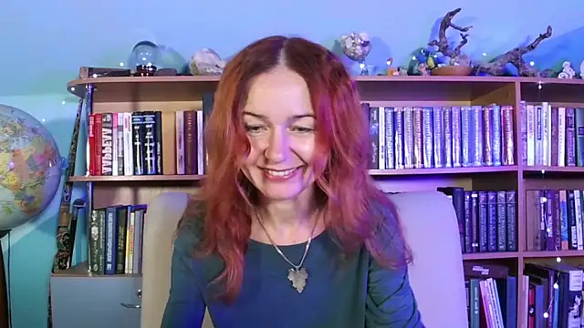 Foxilady357 online show from November 2025 04:24:01 PM