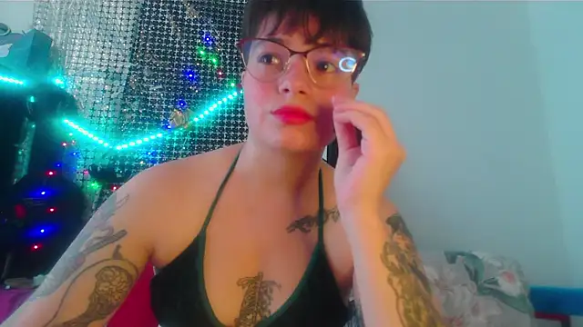 Snapshot of Mitsuha_gate chatting on December 2025 01:53:01 PM Mitsuha gate online show from December 2025 01:53:01 PM