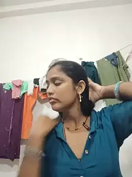 Guriya0076 online show from July 2026 11:42:01 PM