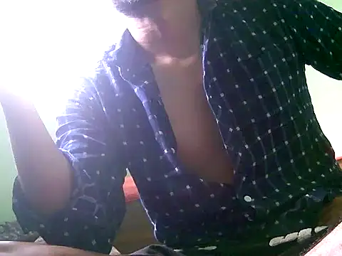 Snapshot of Devilhotboy chatting on September 2025 07:18:02 AM Devilhotboy online show from September 2025 07:18:02 AM