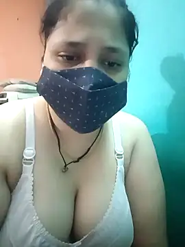 Snapshot of Kaja1919 chatting on October 2025 04:04:01 PM Kaja1919 online show from October 2025 04:04:01 PM