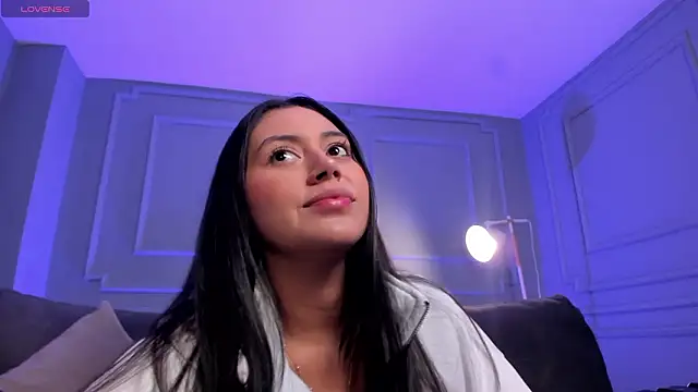 AmbarJames  online show from February 2026 12:10:02 PM