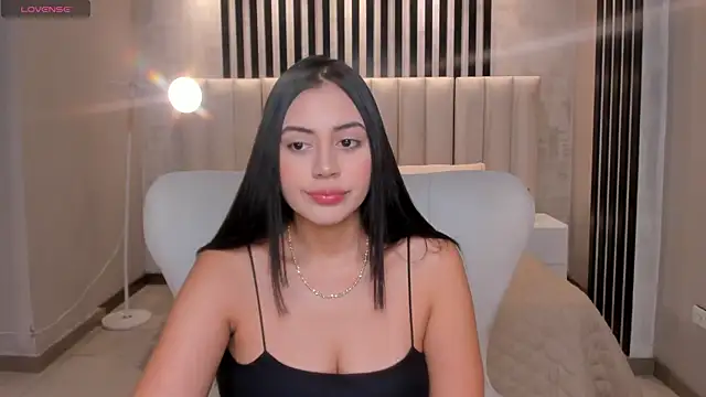 AmbarJames  online show from April 2026 11:23:01 AM